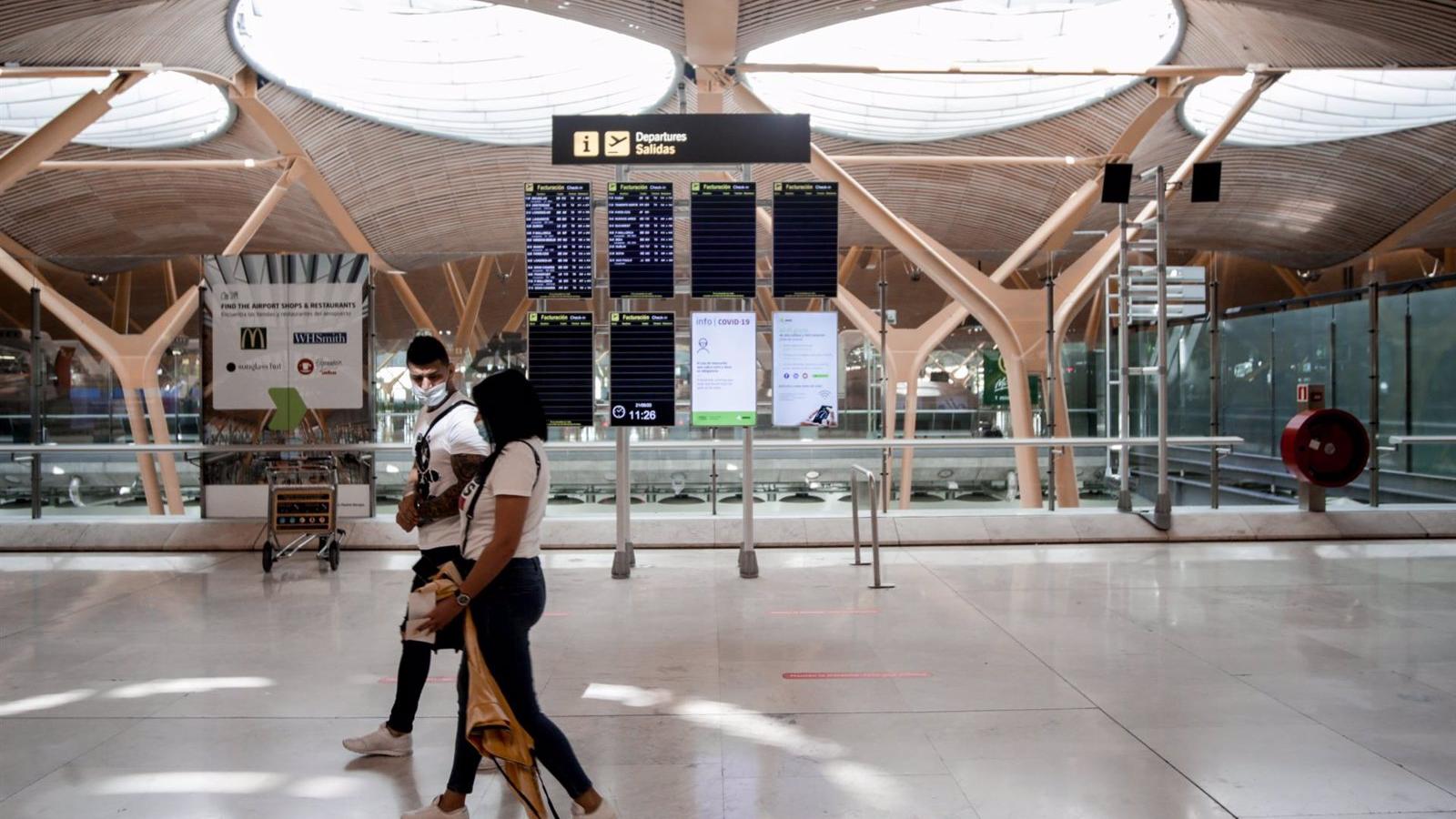 El Aeropuerto de Barajas registró más de 50,6 millones de pasajeros en 2022 con una recuperación del 82%