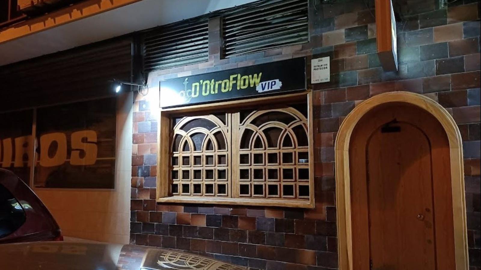 Detenido un hombre por amenazas graves y varios disparos en un bar de Ciudad Lineal
