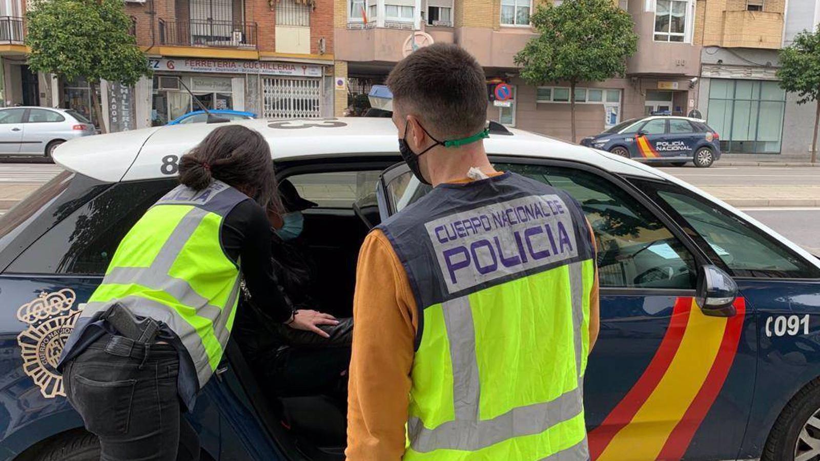 Dos detenidos acusados de al menos 15 robos en trasteros y porterías del distrito de Moncloa