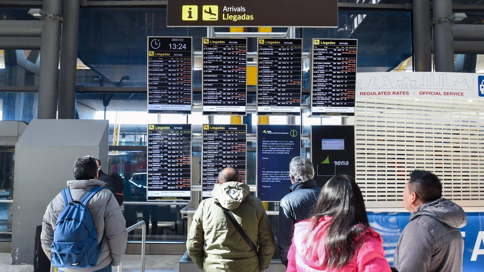 Los pasajeros no tendrán derecho a compensación económica aunque sí a transporte alternativo por la huelga de controladores