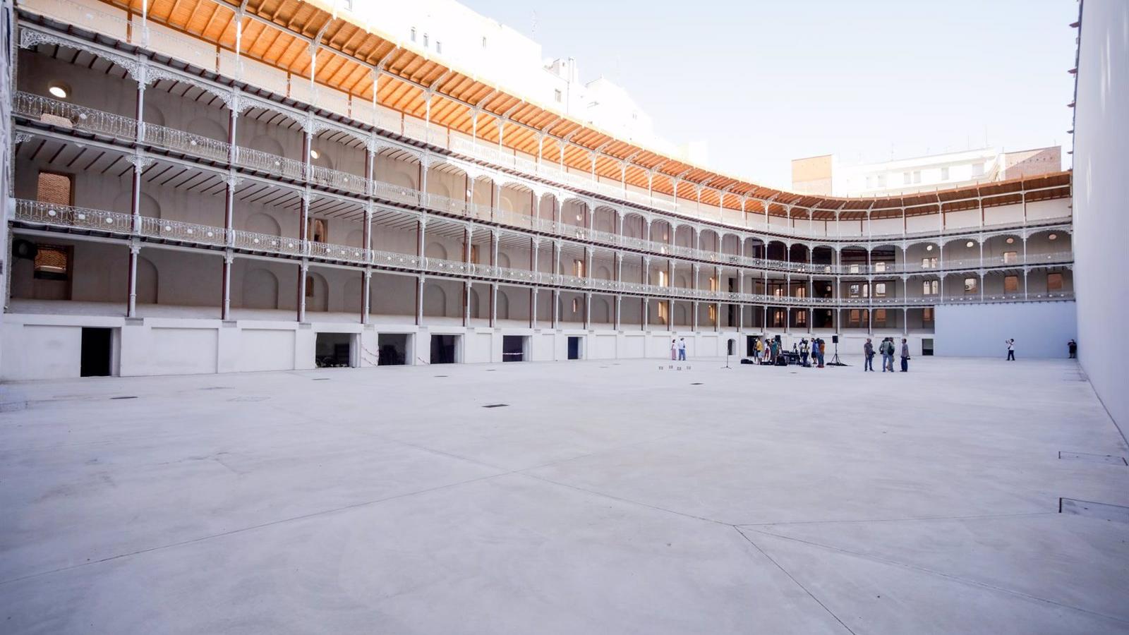El Ayuntamiento acalla los rumores que vinculan la Fundación Norman Foster con la entrega del frontón Beti Jai