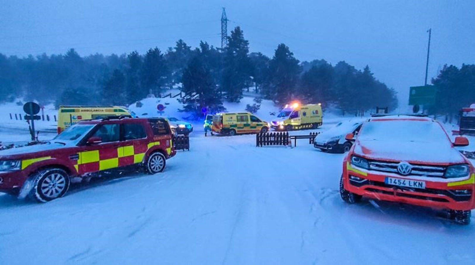Rescatan a dos excursionistas que se habían perdido en Peñalara con síntomas de hipotermia
