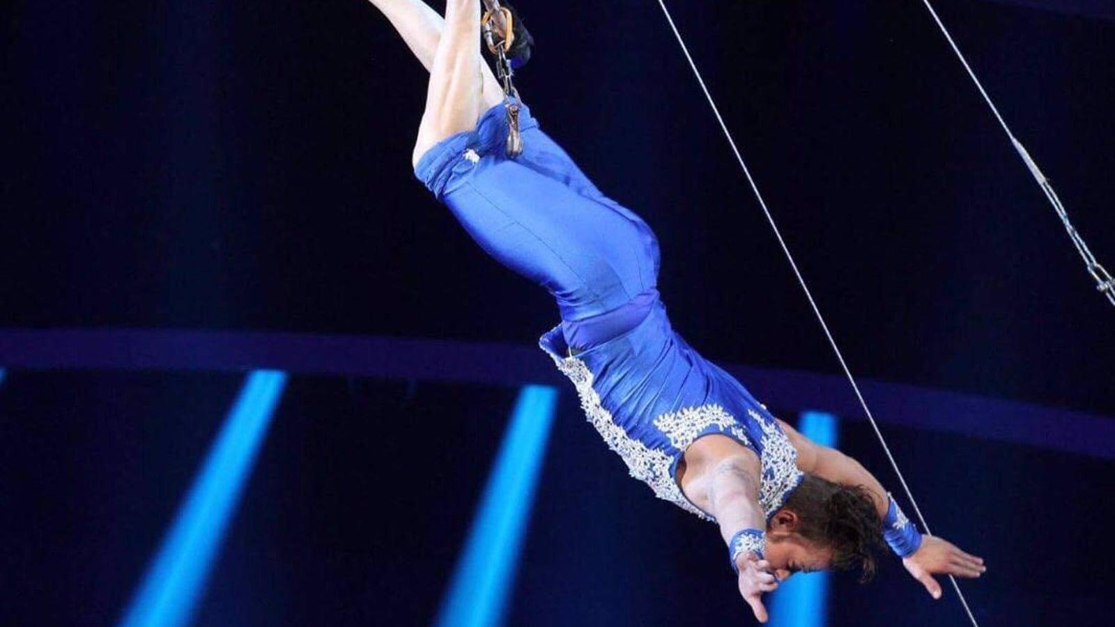 Un trapecista del Circo Quiros sufre un accidente en mitad del espectáculo al caer de una altura de 7 metros Un trapecista del Circo Quiros sufre un accidente en mitad del espectáculo al caer de una altura de 7 metros