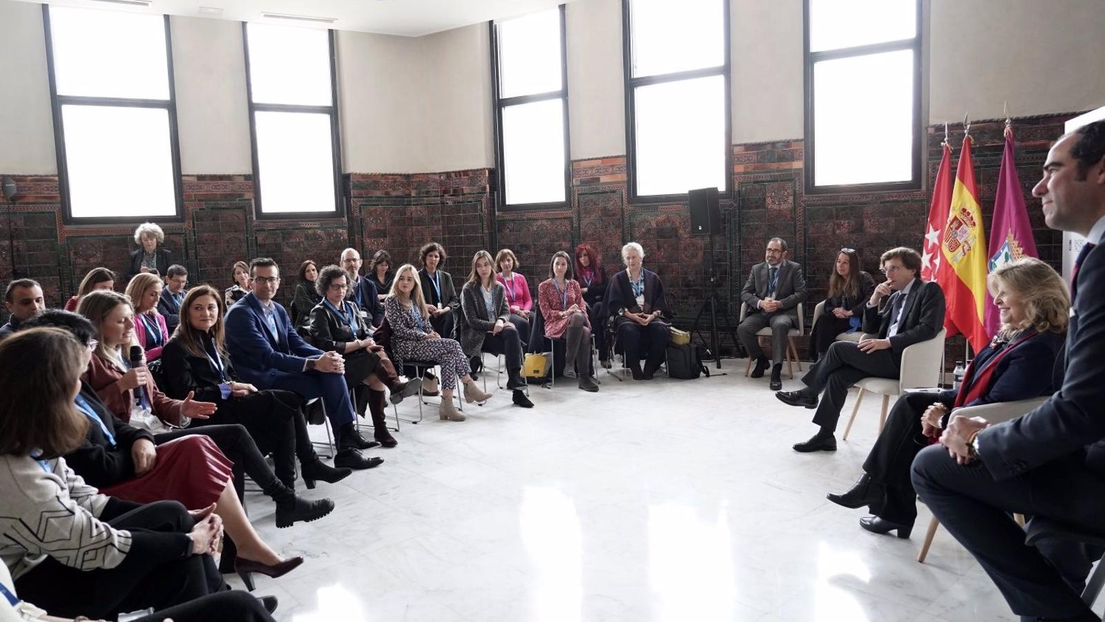 El Ayuntamiento de Madrid nombró en 2022 a un total de 1.000 funcionarios en categorías superiores