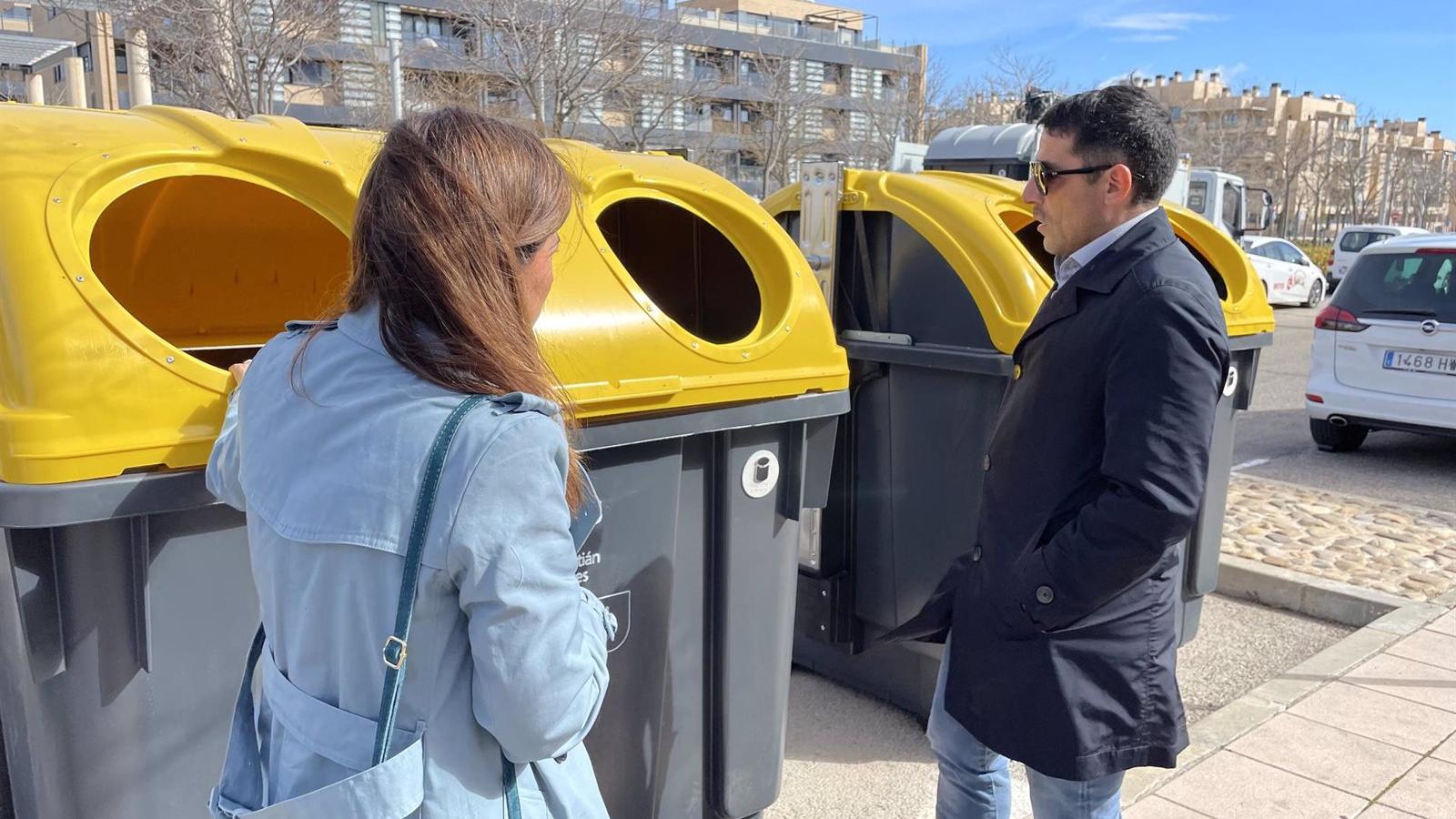 Sanse renueva los contenedores de residuos urbanos de Tempranales y Dehesa Vieja