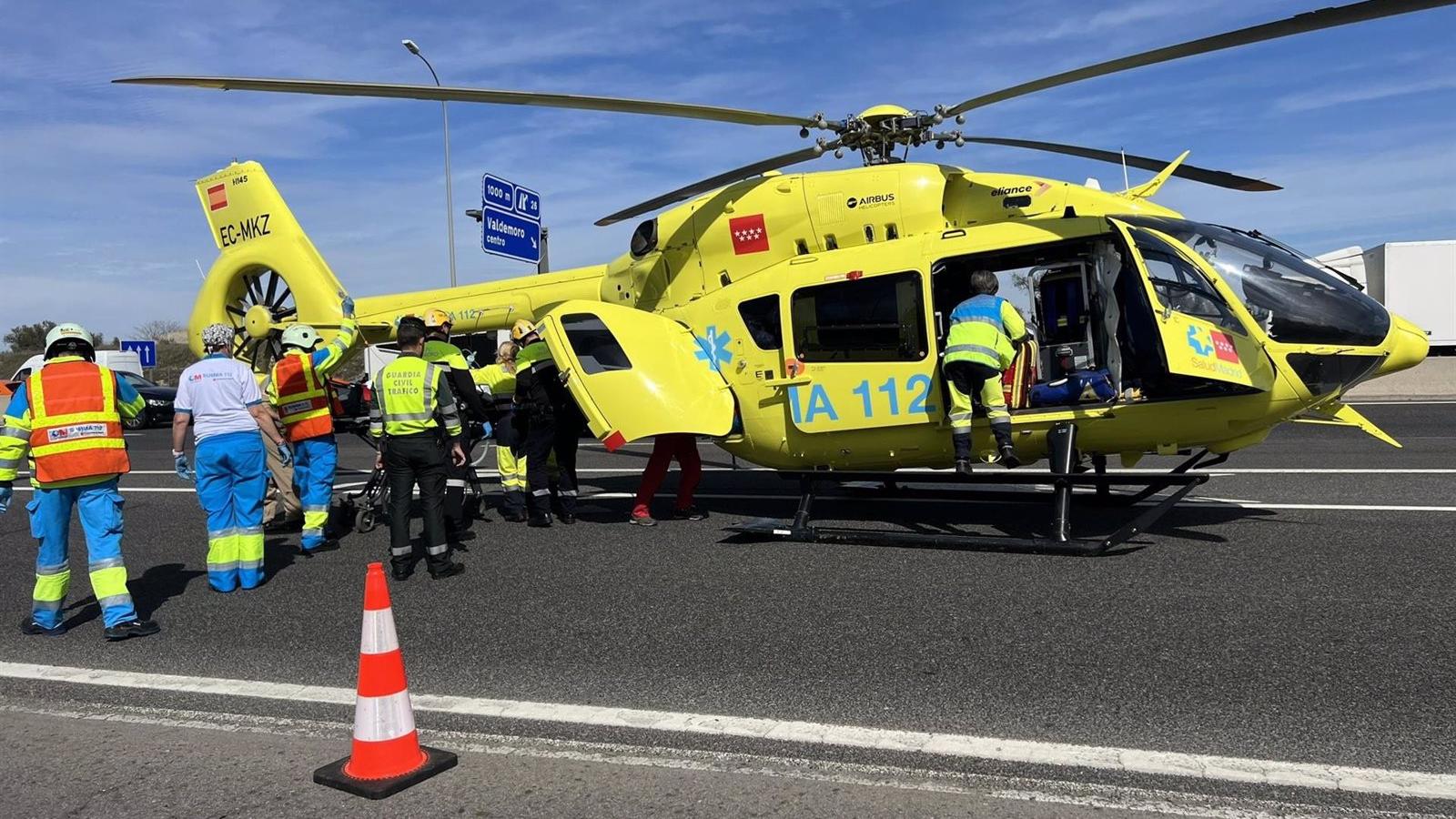 Herido muy grave un motero
de 43 años tras sufrir una salida de vía en la A-4 en Valdemoro