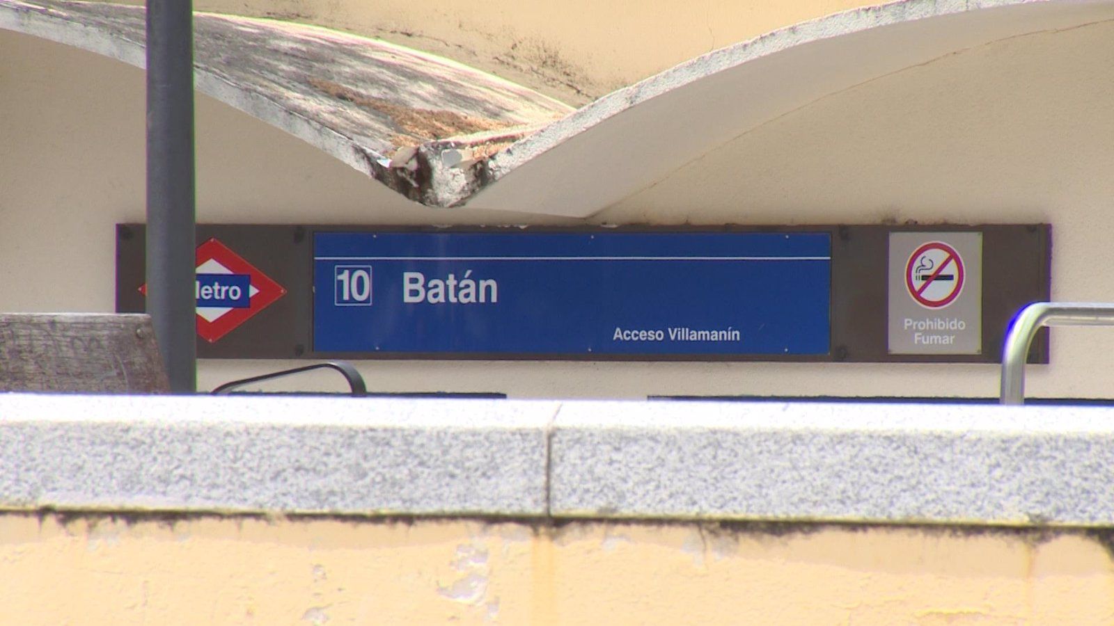 Pelea multitudinaria en el Metro de Batán que se salda con 16 detenidos y dos heridos