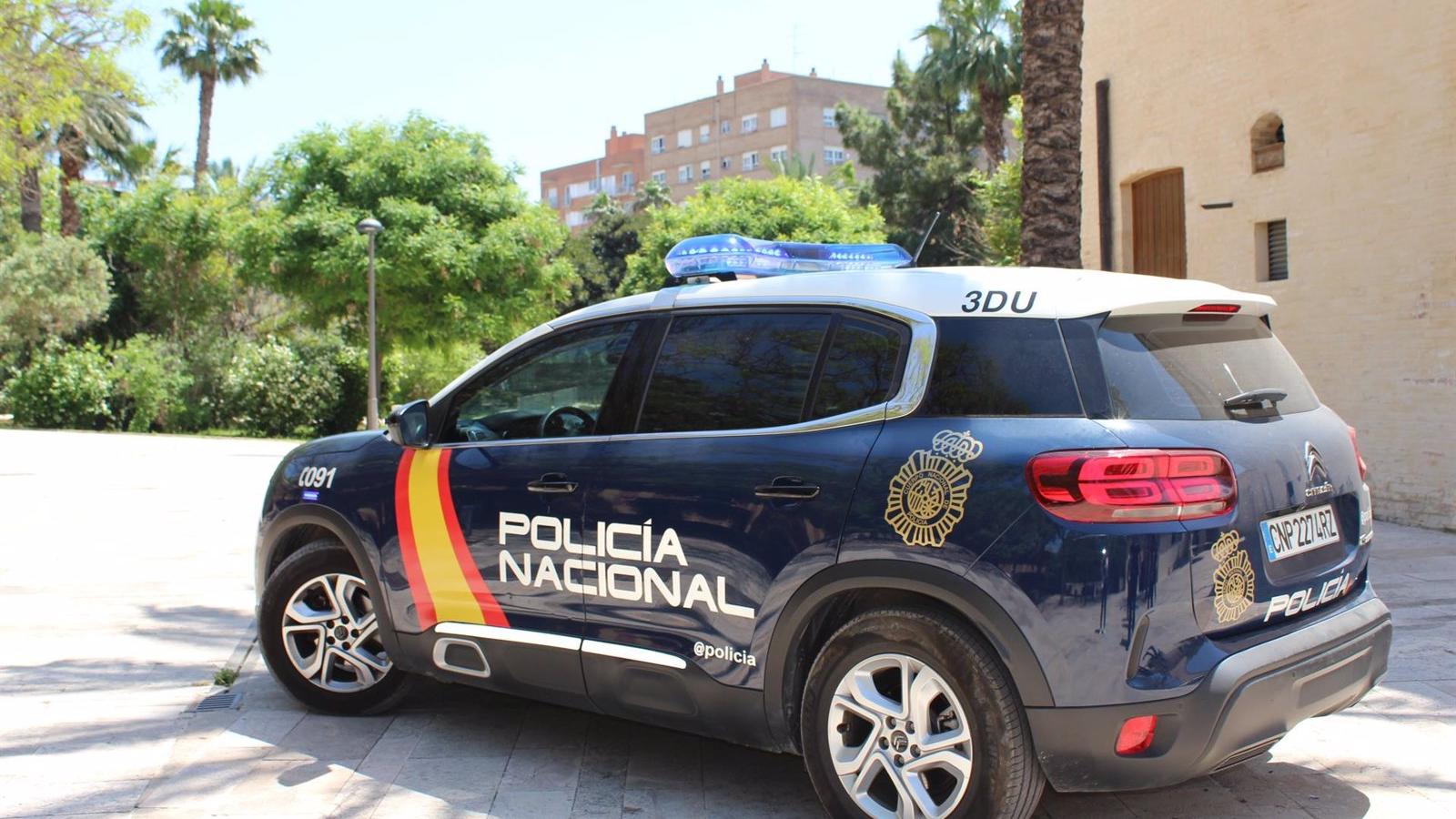 Una mujer fue arrestada después de mostrar un arma de fuego en un partido de fútbol infantil en Alcobendas