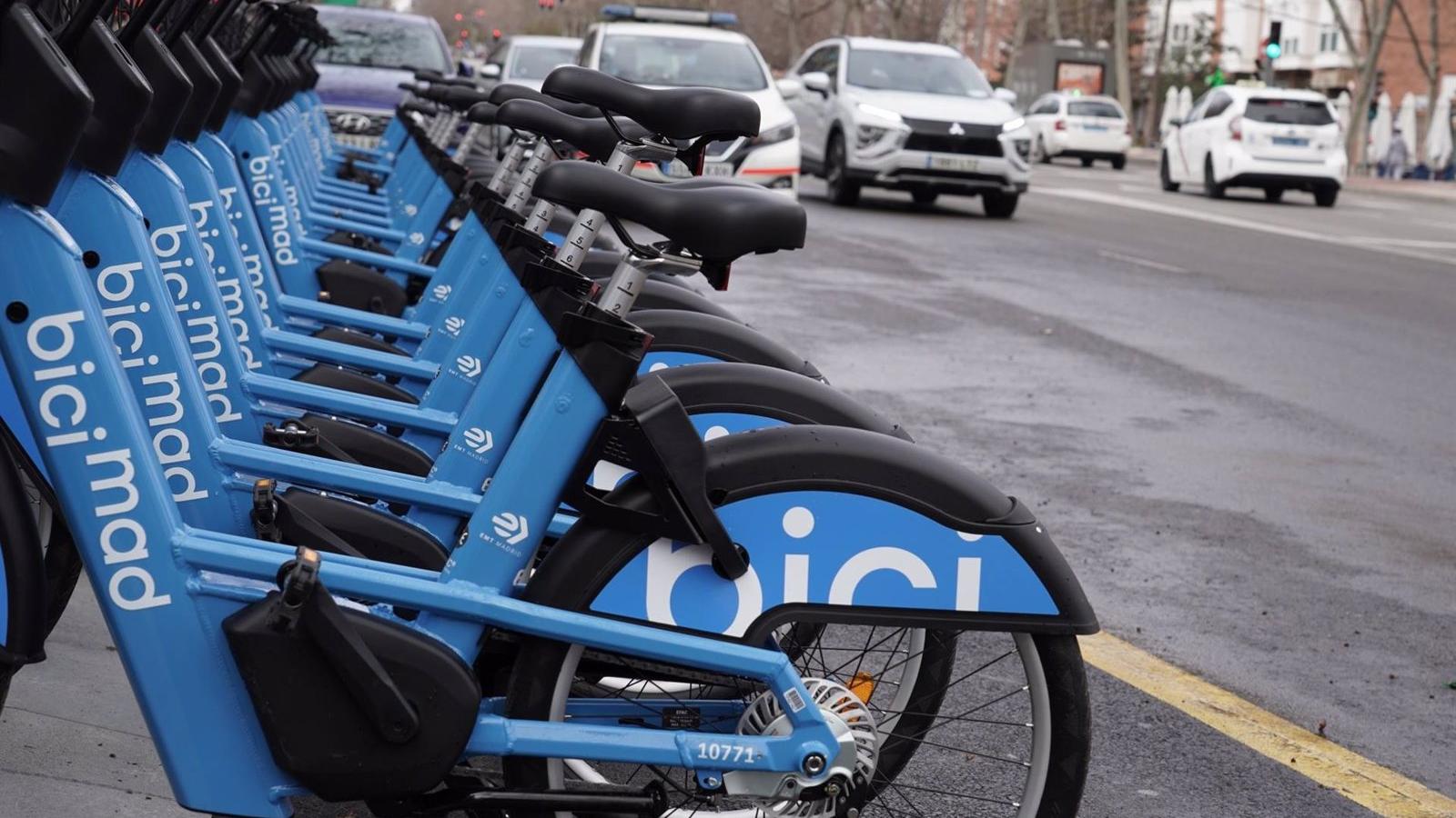 Encuentran bicicletas extraviadas de bicimad en urbanizaciones privadas de la capital