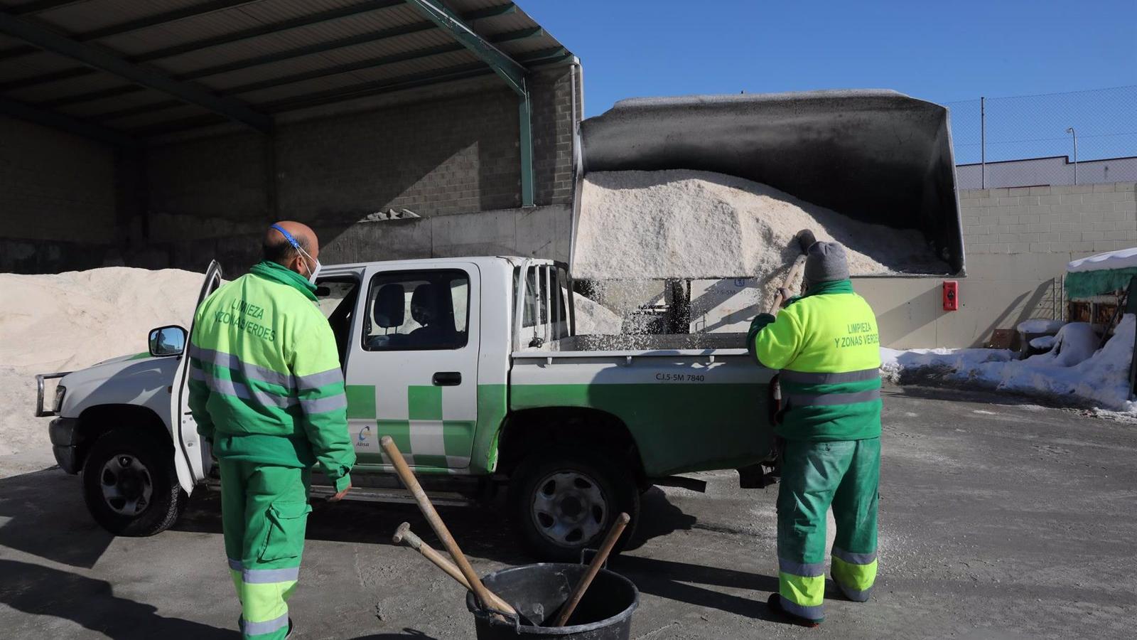 El Ayuntamiento de la capital paraliza la construcción de 16 cantones hasta consensuar con la oposición su ubicación