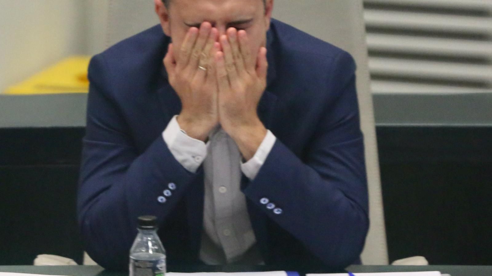 Roban a Calvo las firmas que llevaba en su coche: "No quiero pensar que haya alguien intentando boicotear esta candidatura"