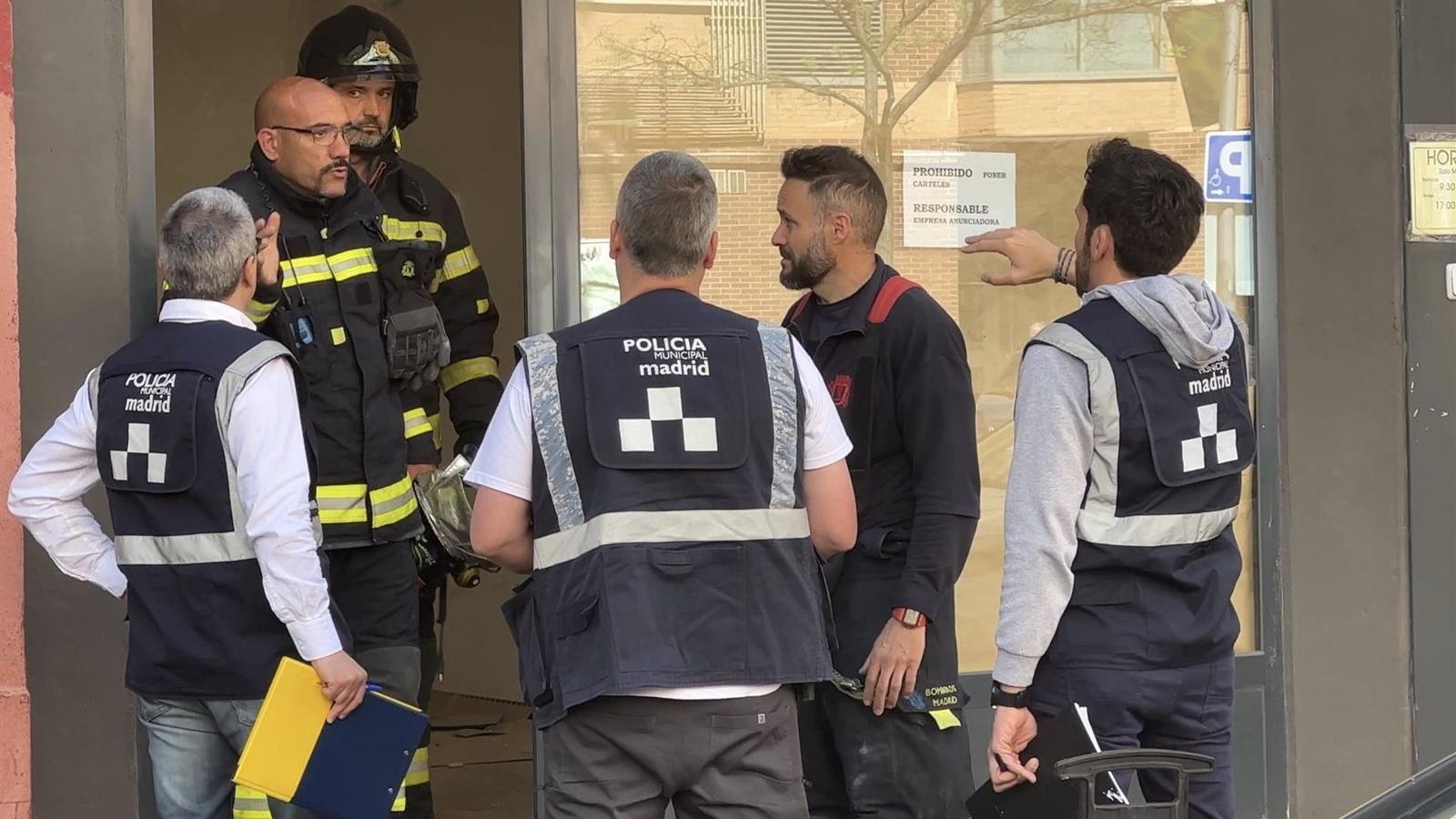 Dos intoxicados, uno de ellos muy grave, por la mala combustión de un compresor en una obra en el Paseo de la Florida