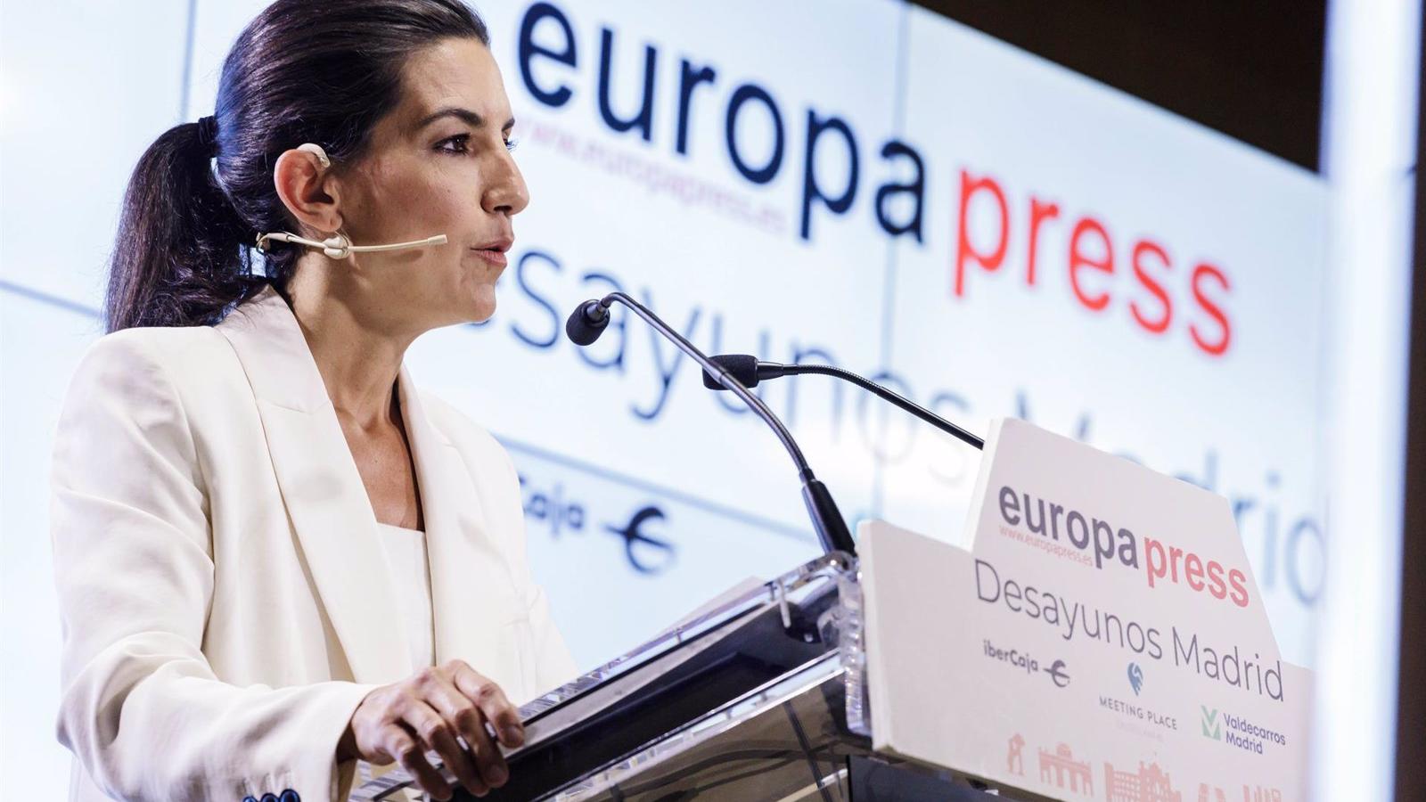 Monasterio asegura que muchas empresas colaborarían en su proyecto de construir un tren bala al centro de la capital