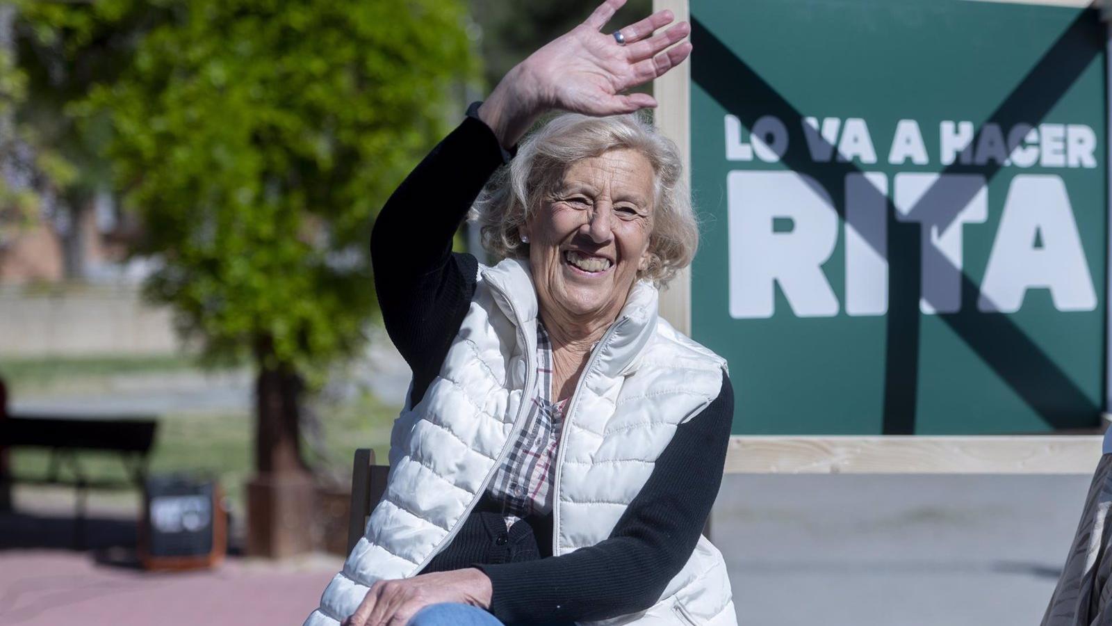 Carmena pide votar "al buenismo, la verdad y la eficacia" en un acto de Más Madrid
