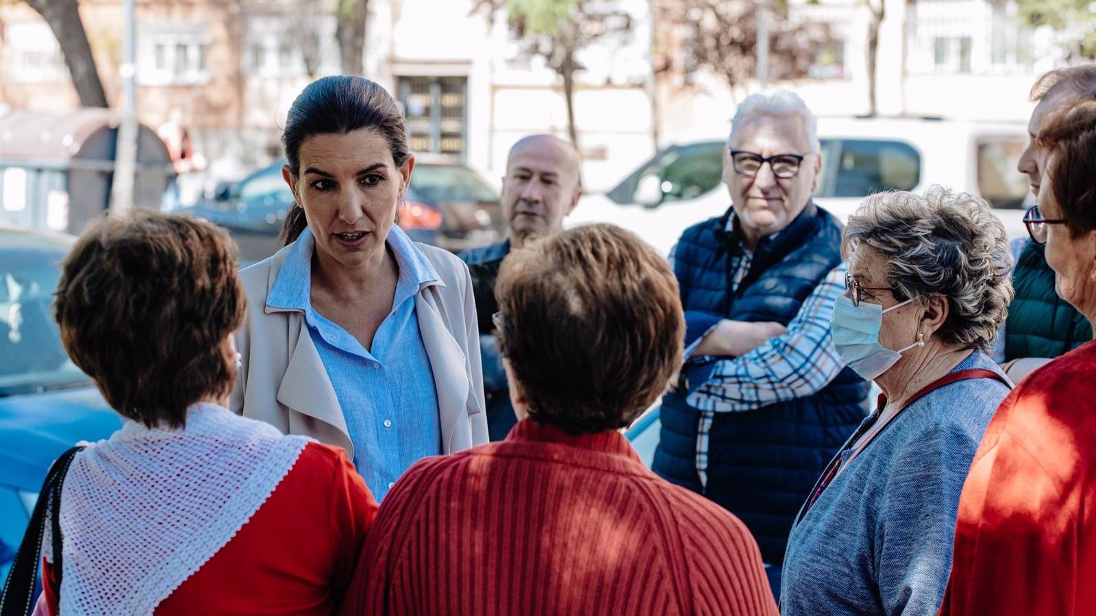 Monasterio dice que si Ayuso "hablara con los vecinos" vería que están "hartos" de restricciones al tráfico y multas