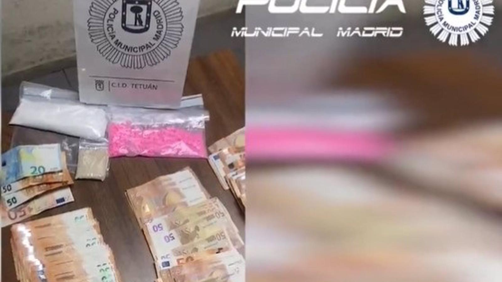 Cuatro detenidos en Azca que circuaban con 'tusi', 'cristal', heroína y 7.660 euros en efectivo