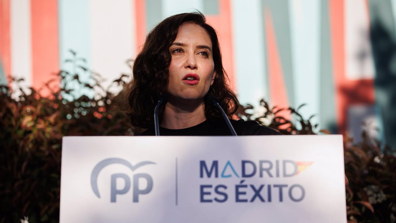 Díaz Ayuso recuerda a sus candidatos que no vale el "conformismo" ni la "soberbia" para defender Madrid de la "deriva totalitaria"