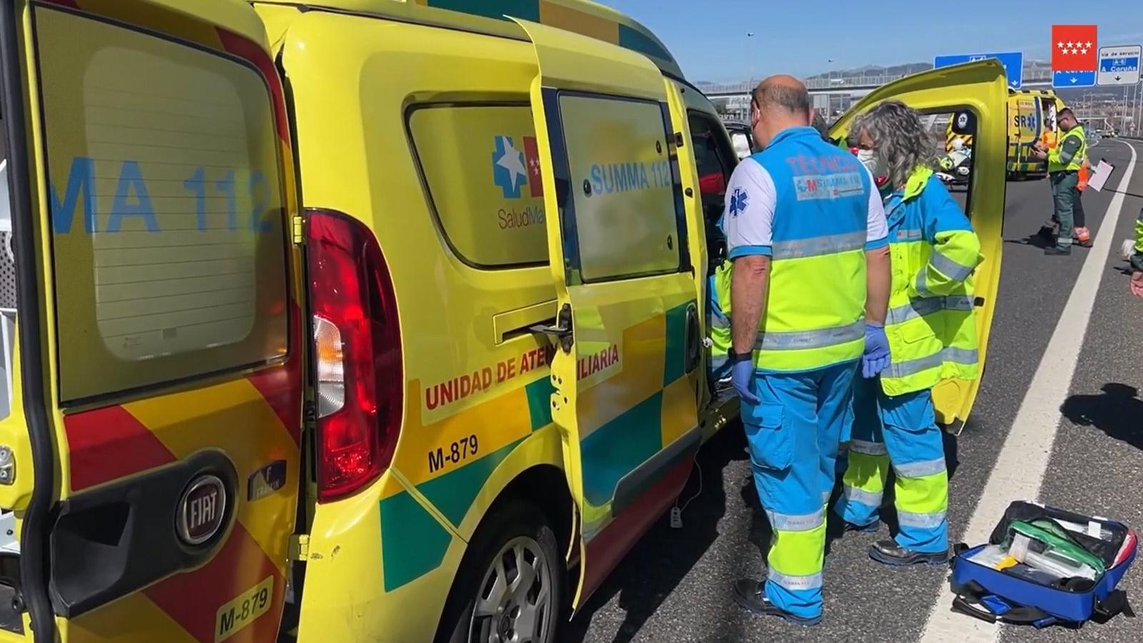 Fallecen dos ancianos en la salida de vía de un turismo en la A-1 en La Cabrera
