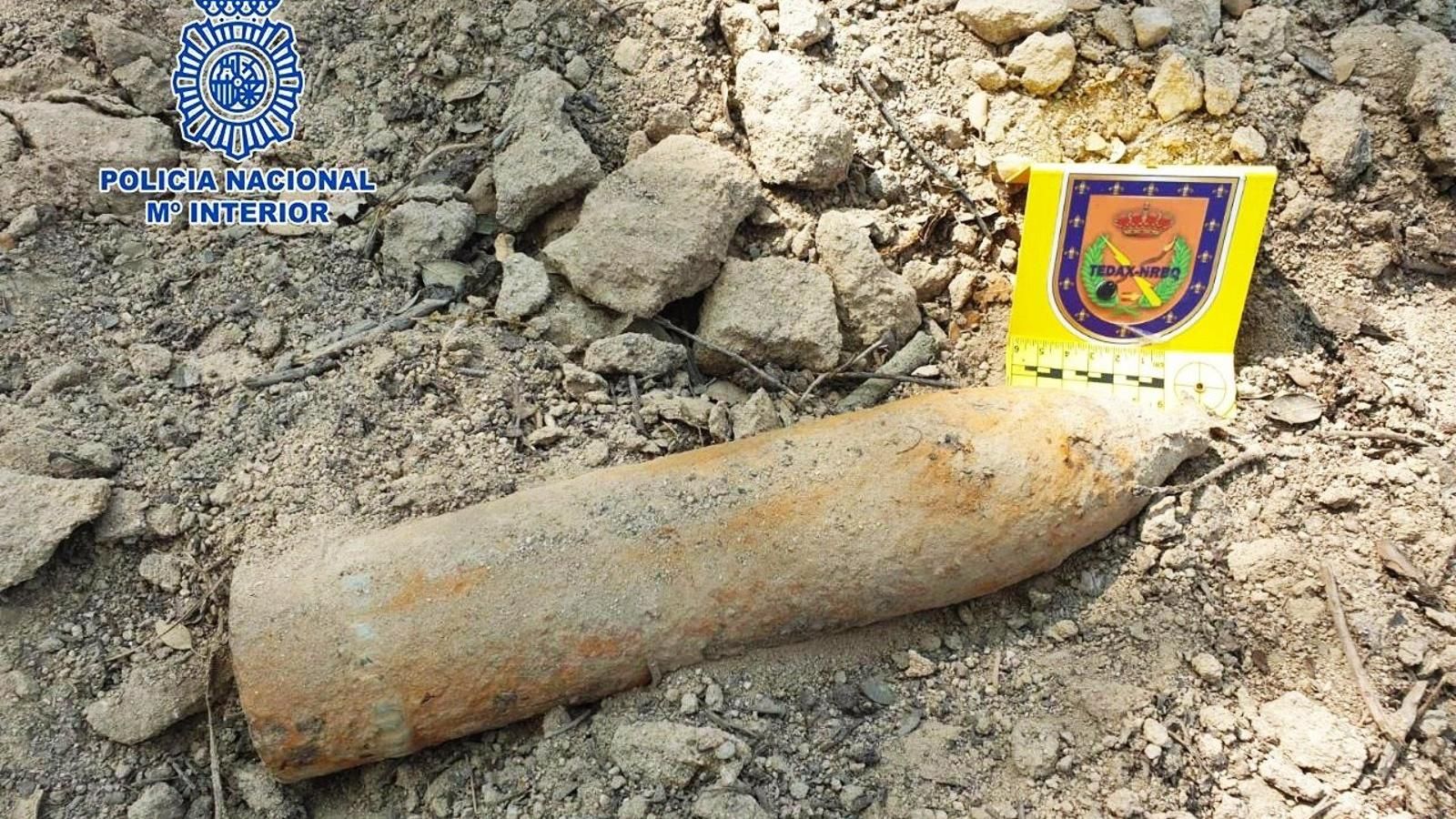  Detonan un artefacto militar encontrado en un descampado de Pozuelo