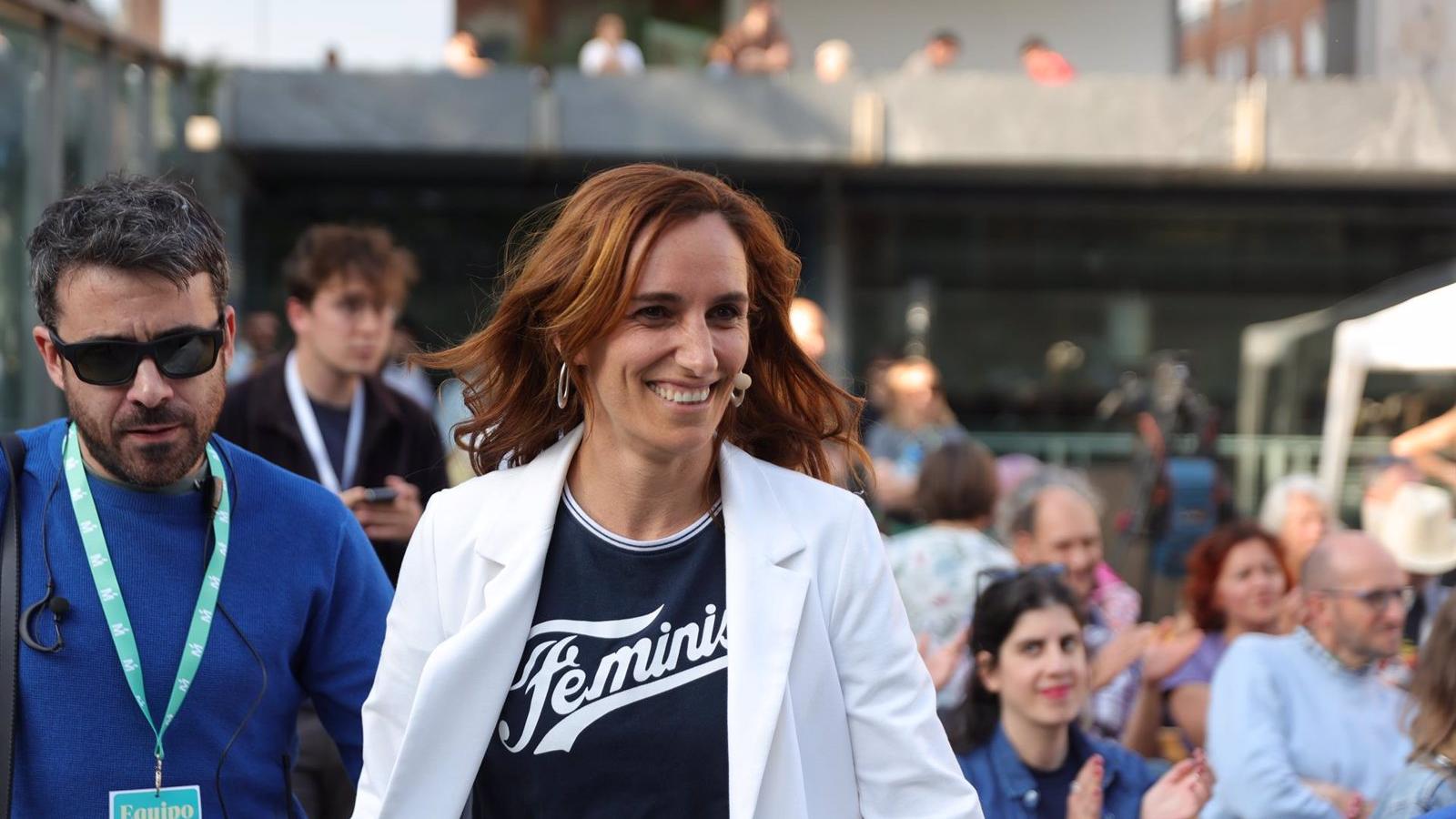 Mónica García promete una ley de PAUS para garantizar dotaciones en los nuevos desarrollos de la región