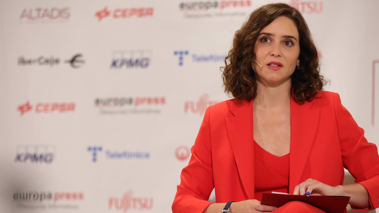 Díaz Ayuso afirma que no está enfrentándose al PP, sino exigiendo la ilegalización de Bildu: "No es venganza, es justicia"