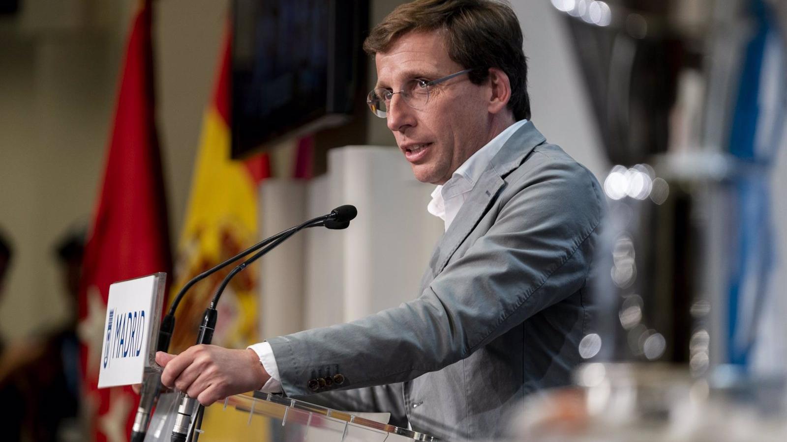 Martínez-Almeida destaca la "capacidad de ilusionar" y la "eficacia en la gestión" de Díaz Ayuso 