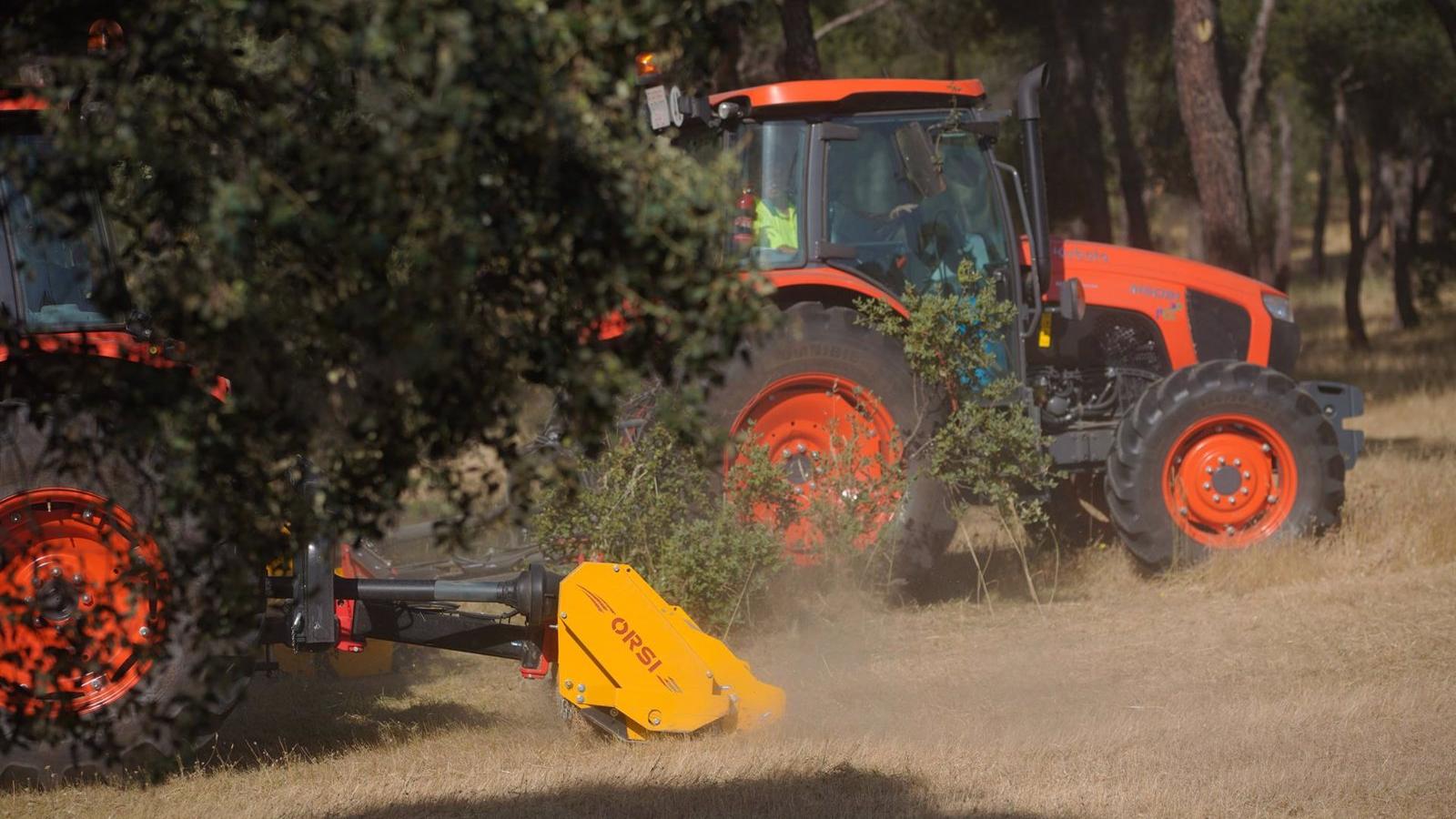 Comienza la campaña de desbroce en cerca de 340 hectáreas de Las Rozas