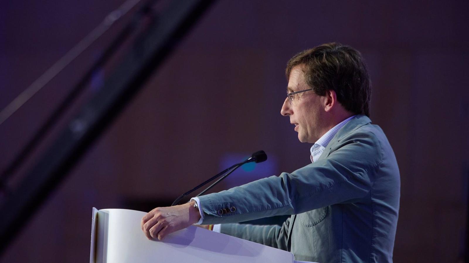 Martínez-Almeida, reelegido con mayoría absoluta, logra un histórico resultado en la capital