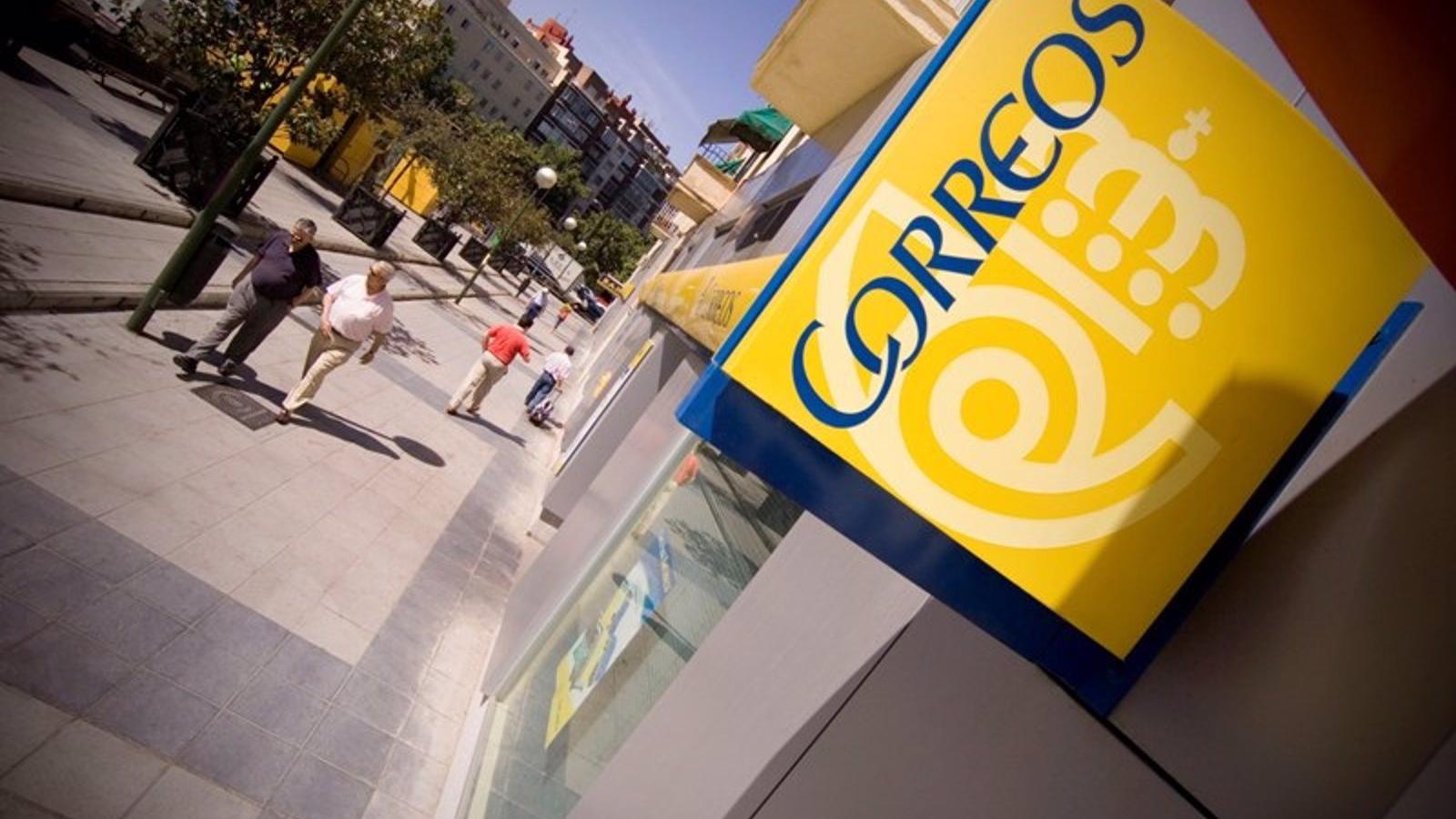 Los sindicatos creen que las 12.000 contrataciones de Correos para el voto por correo son insuficientes