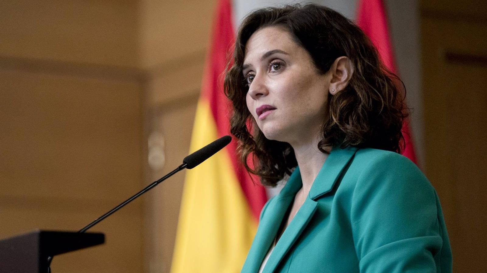 Díaz Ayuso avisa de la deriva "peronista y bolivariana" del Gobierno: "Vivimos una degradación institucional sin precedentes"