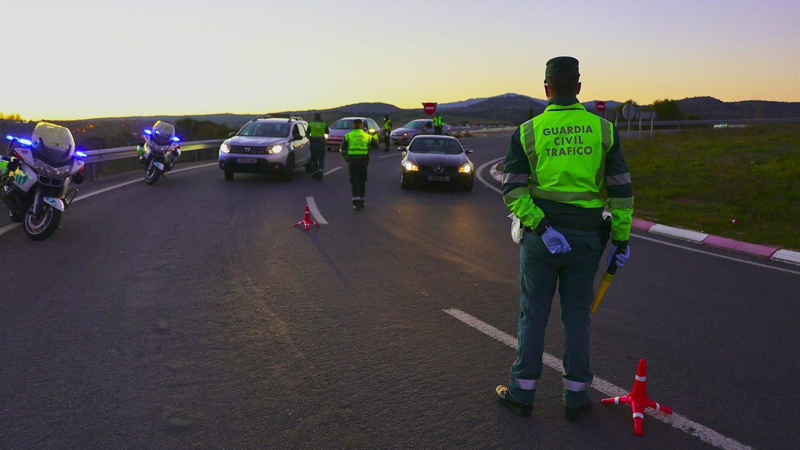 Guardias civiles denuncian la pérdida de 6.000 agentes con respecto a la Policía pese a tener más "dispersión geográfica"
