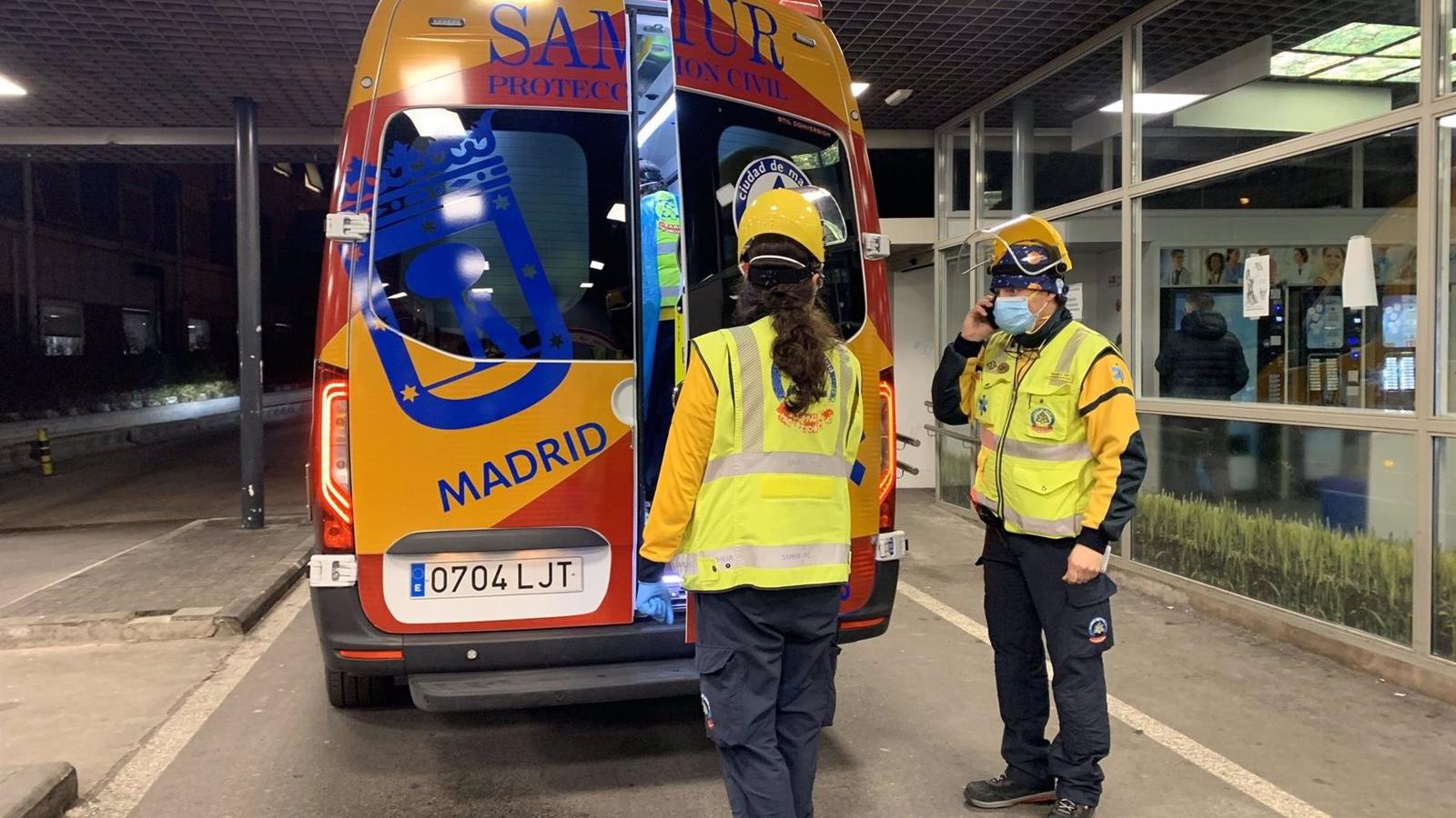 Heridos graves dos motoristas en un accidente de tráfico en la M-30