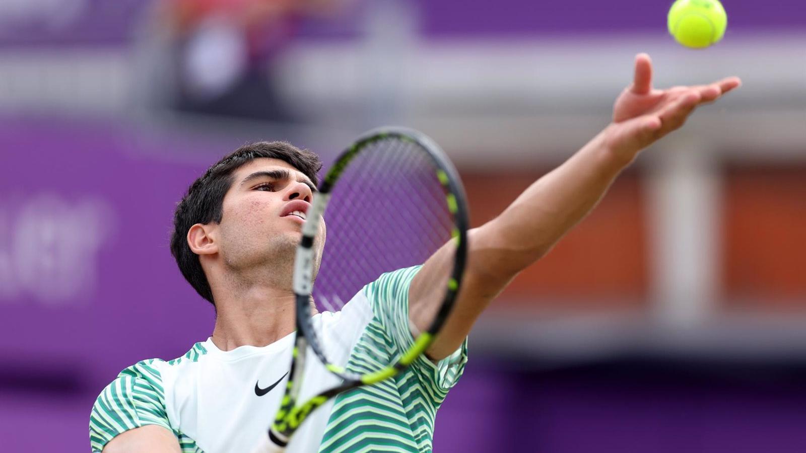 Carlos Alcaraz regresa al número uno para afrontar su asalto a Wimbledon