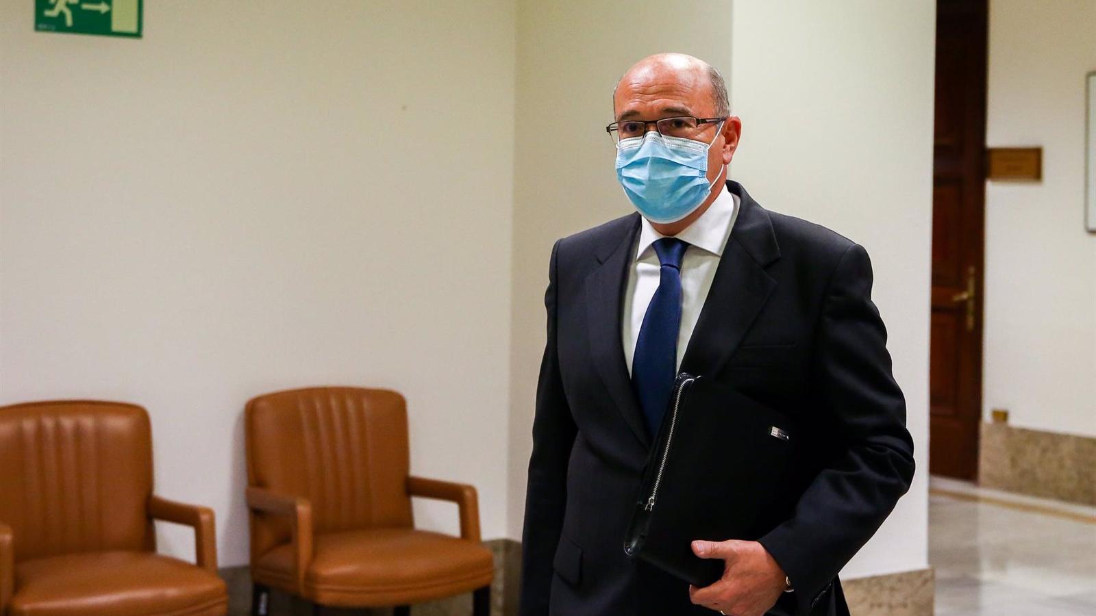 De los Cobos pide su restitución como jefe de la Comandancia de la Guardia Civil de Madrid