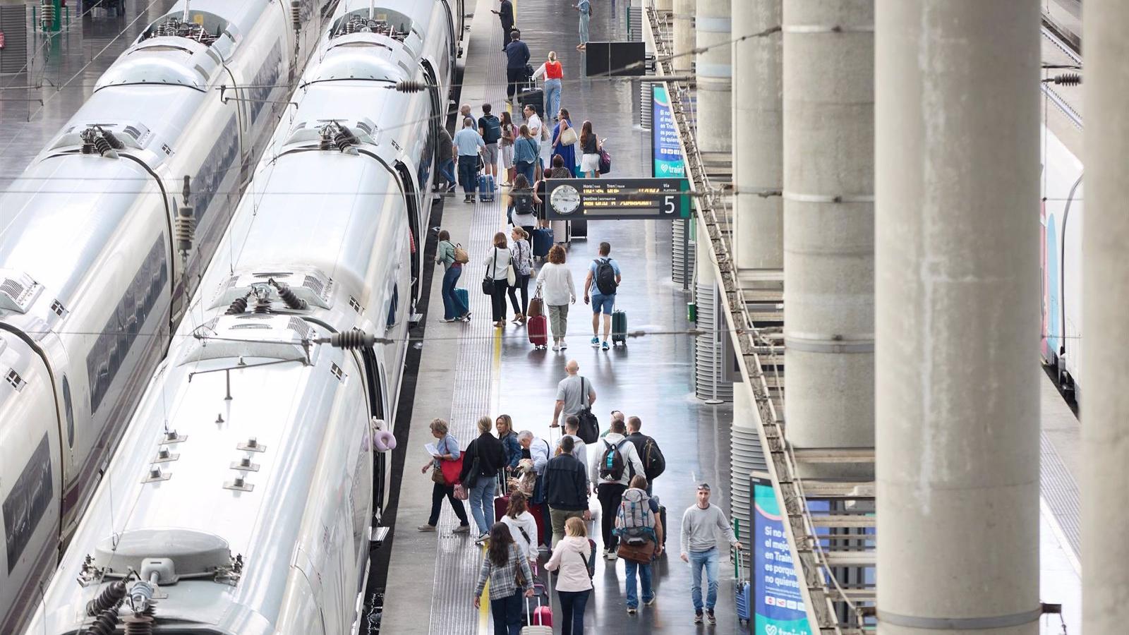 Renfe emite más de 343.000 abonos gratuitos para viajar entre mayo y agosto