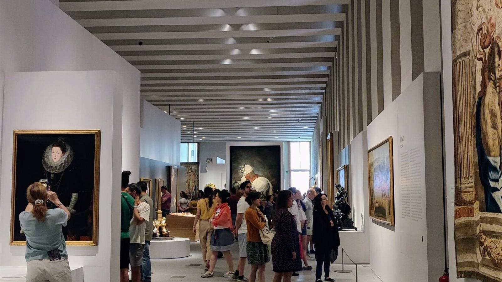Alrededor de 5.000 personas visitan la Galería de las Colecciones Reales en su primer fin de semana Alrededor de 5.000 personas visitan la Galería de las Colecciones Reales en su primer fin de semana