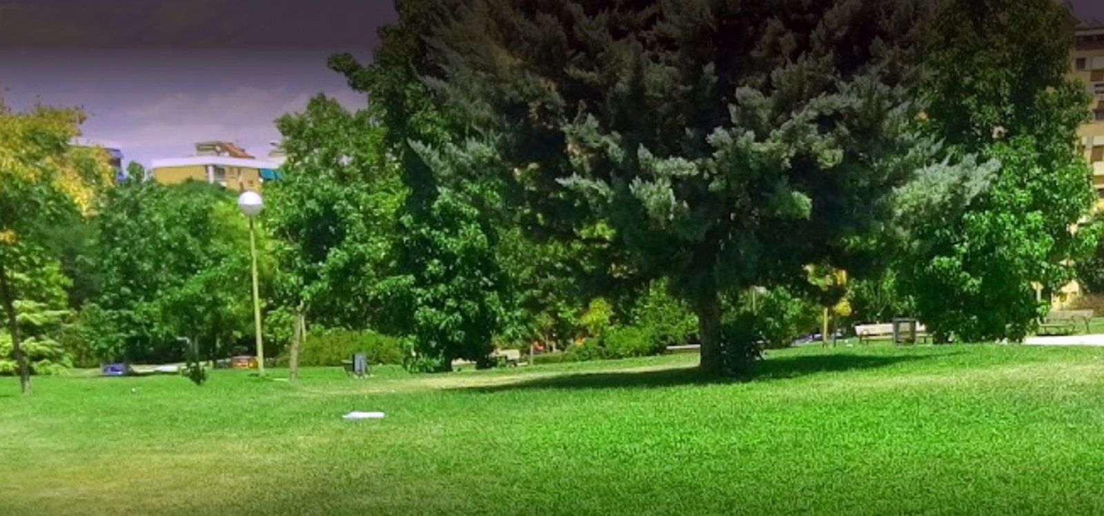 Un policía fuera de servicio detiene en Carabanchel a un hombre que estranguló a su pareja y quería huir con un bebé