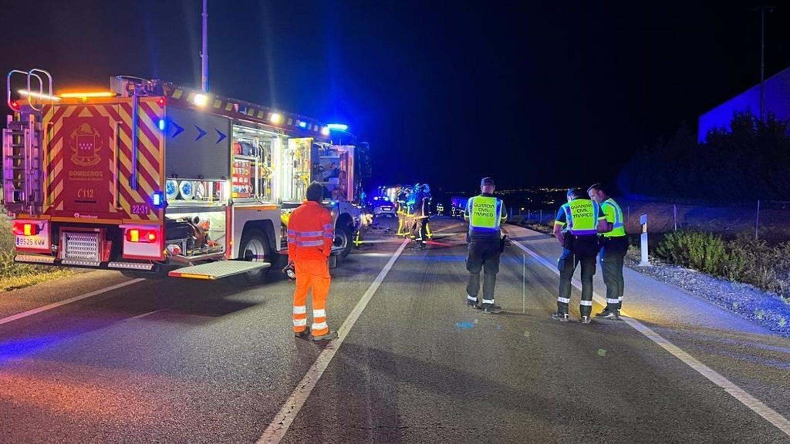 Fallece una mujer de 31 años tras el choque de un turismo y un camión en Ajalvir