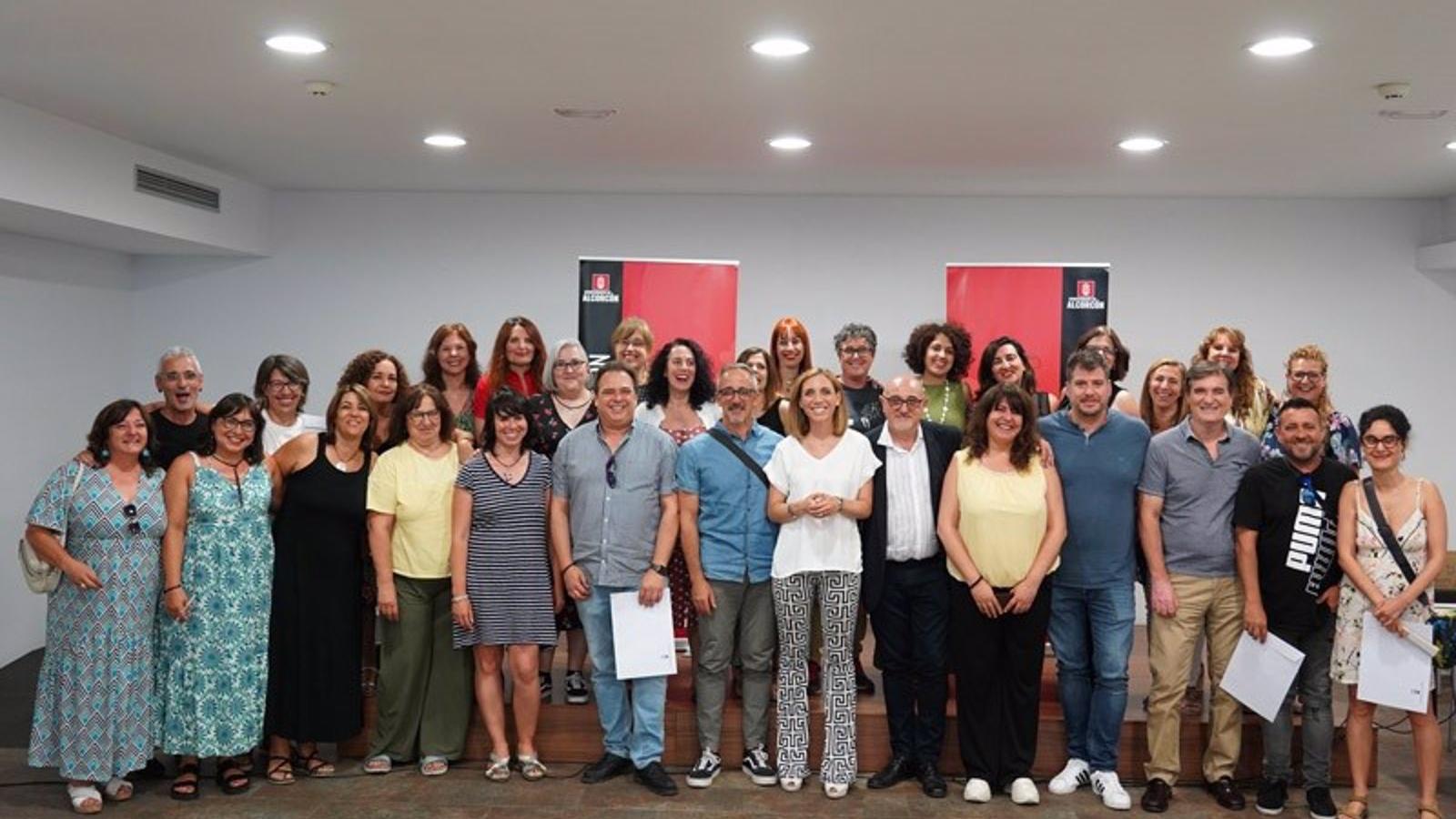 25 trabajadores municipales de Alcorcón toman posesión de su cargo dentro del proceso de promoción interna