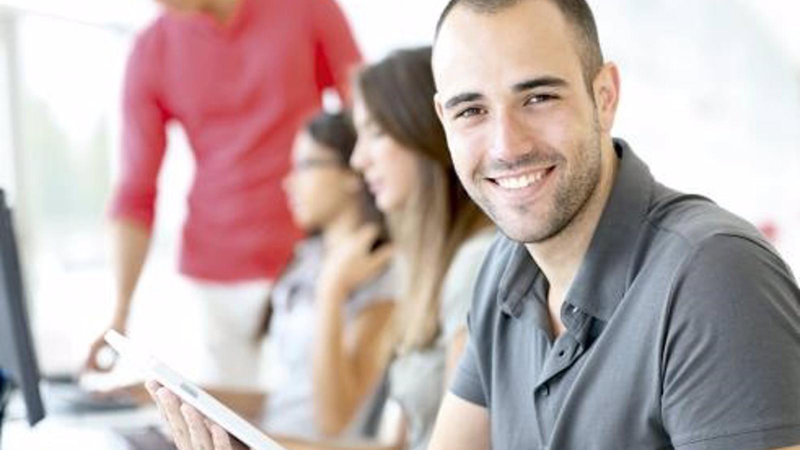 La novena Escuela Virtual de Formación de Torrejón ofrece 168 cursos online gratuitos