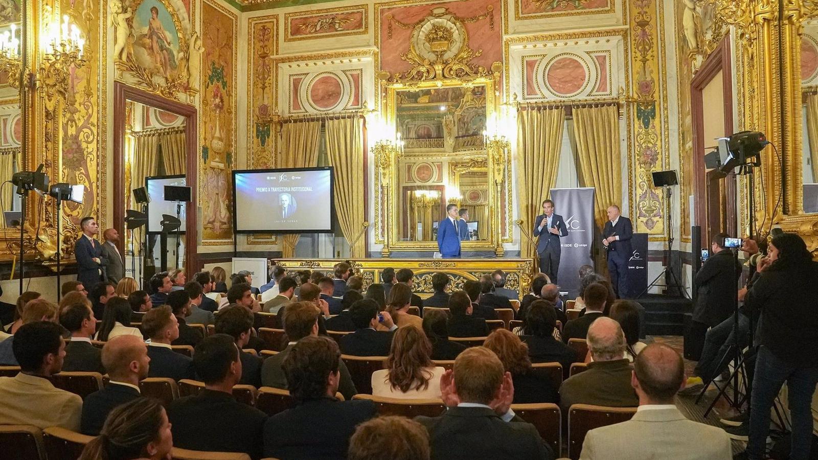 El Palacio de Santoña, en la calle Huertas, cumple 90 años como sede de la Cámara de Comercio de Madrid