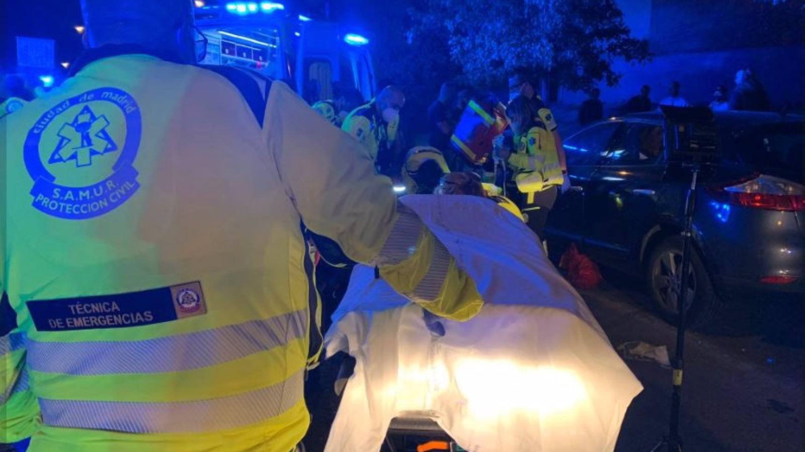 Herido muy grave un hombre tras ser apuñalado con afectación en corazón y pulmón en Puente de Vallecas