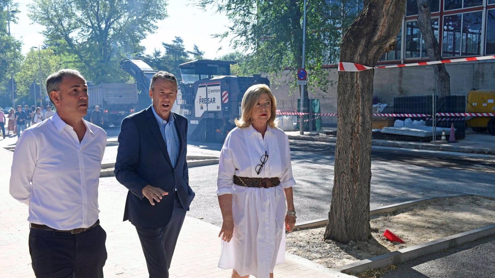 La Operación Asfalto renovará el pavimento de 266 calles de los 21 distritos de la capital