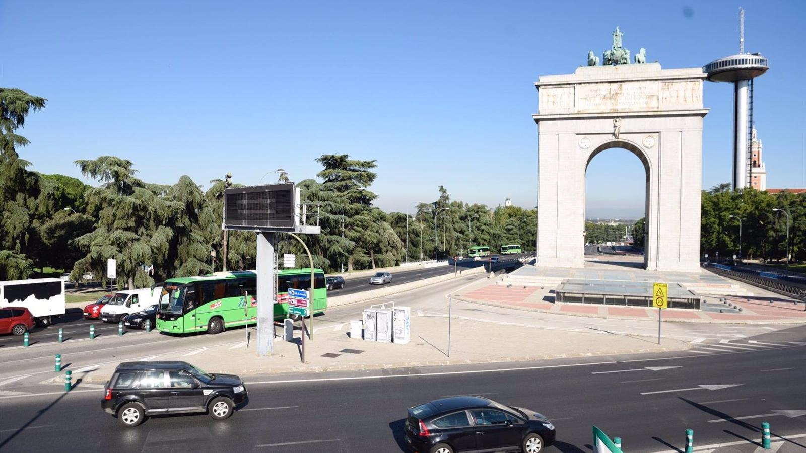 El Ayuntamiento de Madrid firmará próximamente un convenio con la UCM para restaurar el Arco de la Victoria