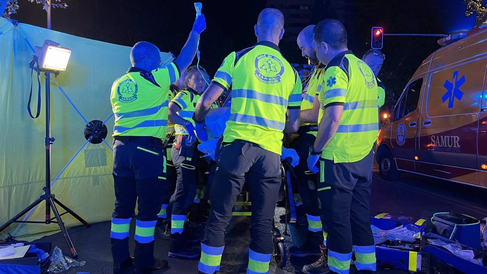Herido grave un hombre de unos 25 años tras ser atropellado por una furgoneta en la calle Orense