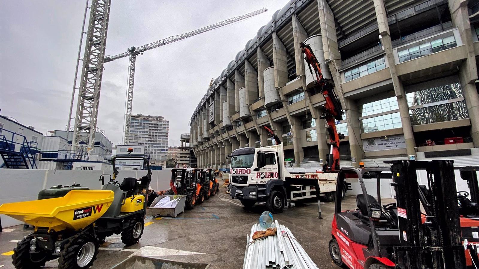 Las obras en el Bernabéu afectarán al tráfico en Padre Damián hasta el 31 de agosto