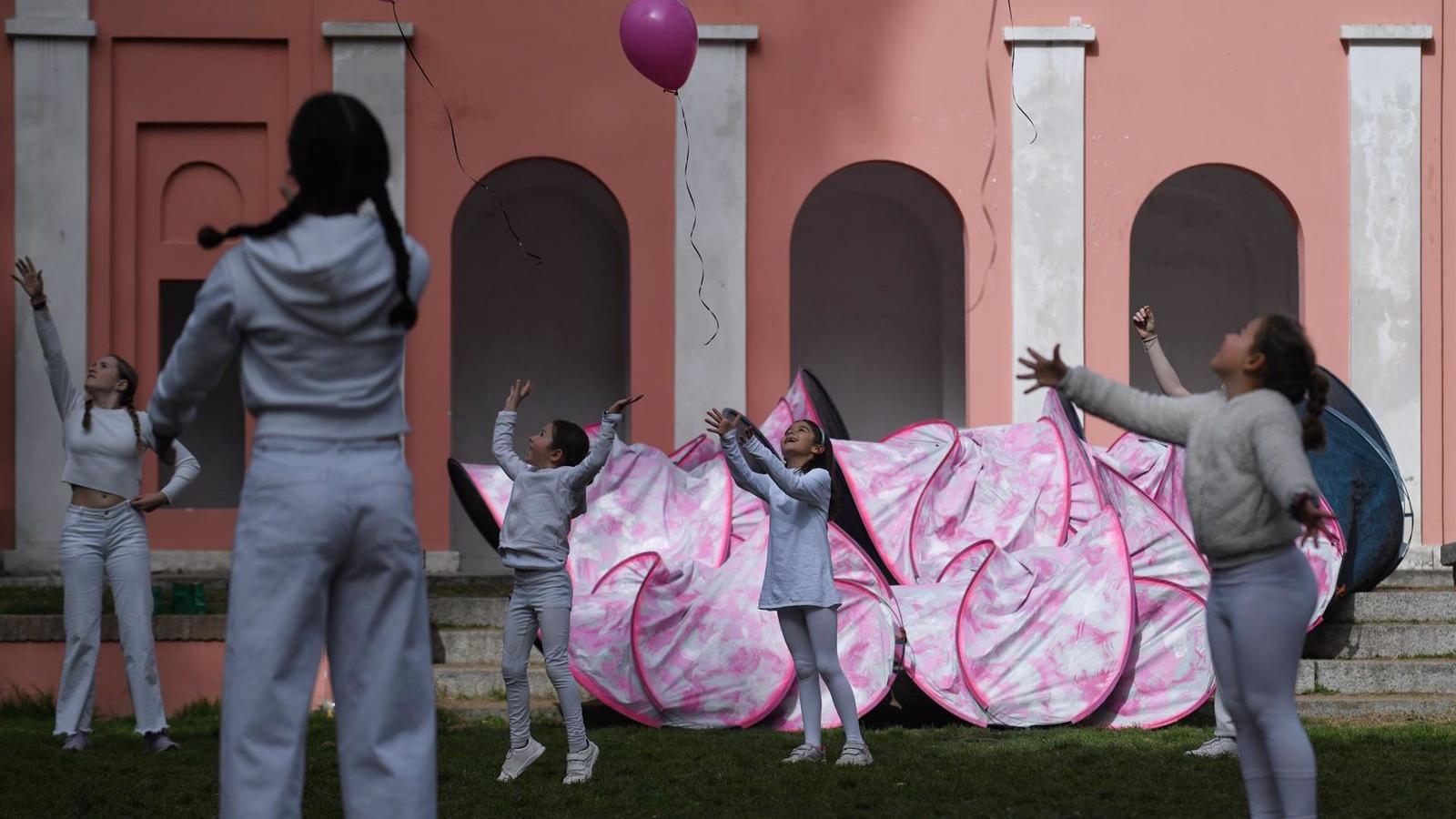 Publicadas las bases reguladoras de las ayudas para auxiliar de danza en centros educativos madrileños