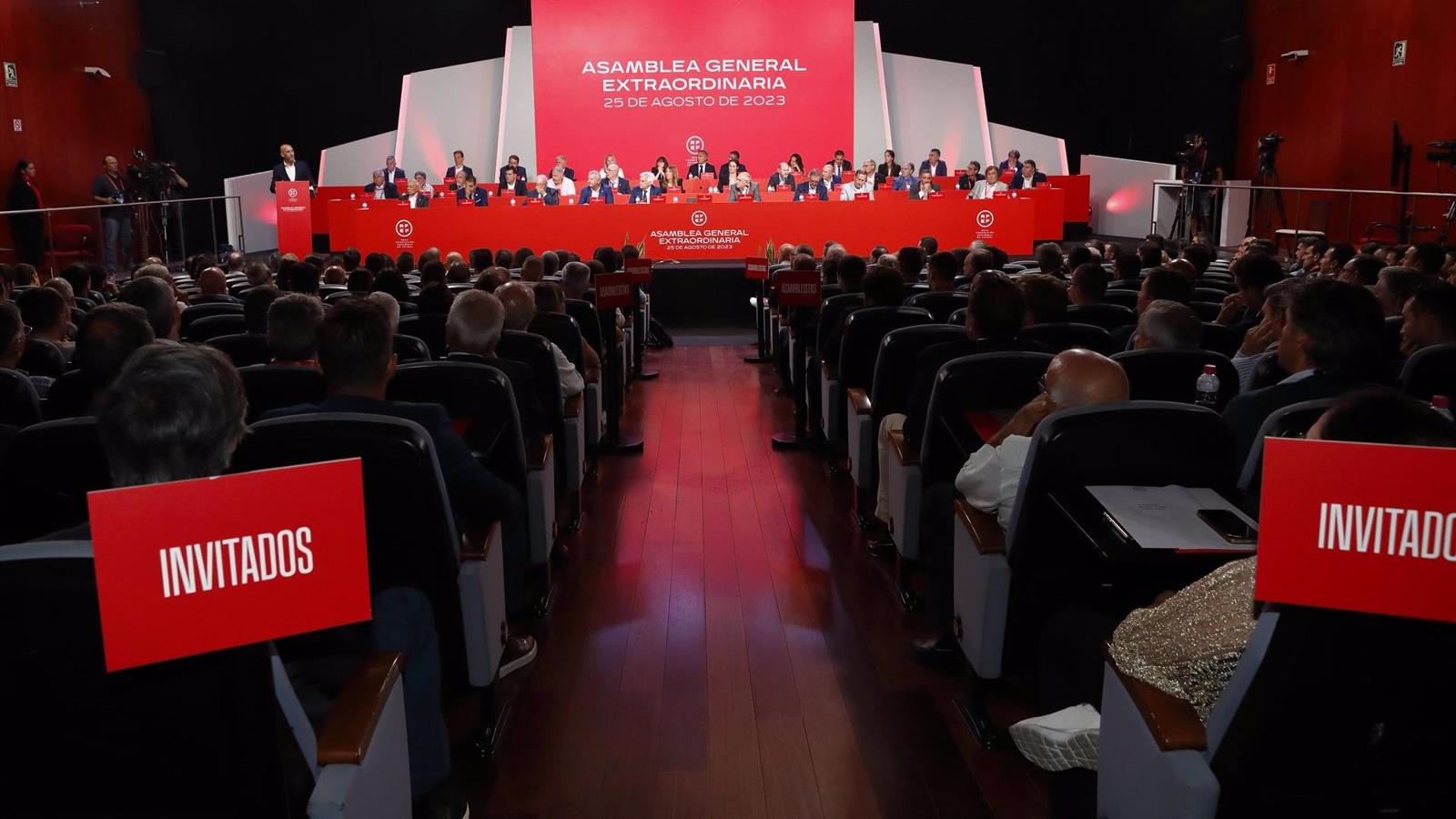 La RFEF convoca una reunión urgente con los presidentes de las federaciones territoriales