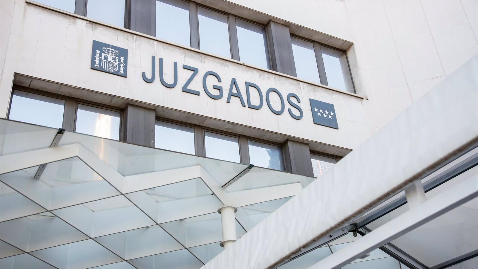 Un informe psicológico descarta que la mujer que mató a su vecina en Carabanchel sufra trastorno mental