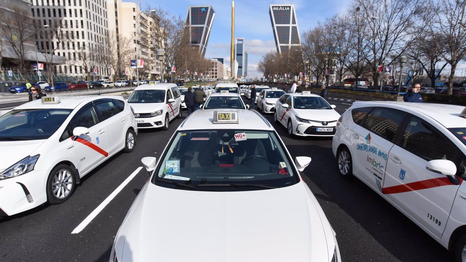En vigor la ampliación hasta fin de año de la antigüedad máxima de los taxis en Madrid